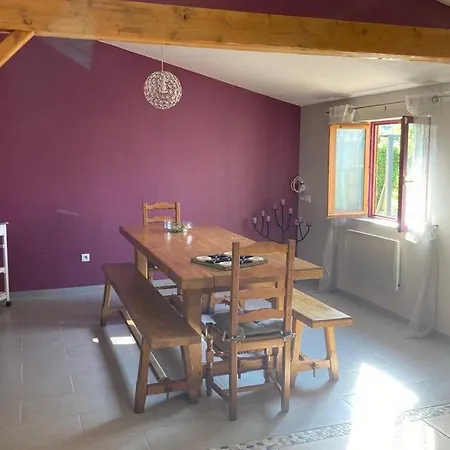 La Maison De Claude Сasa de vacaciones *